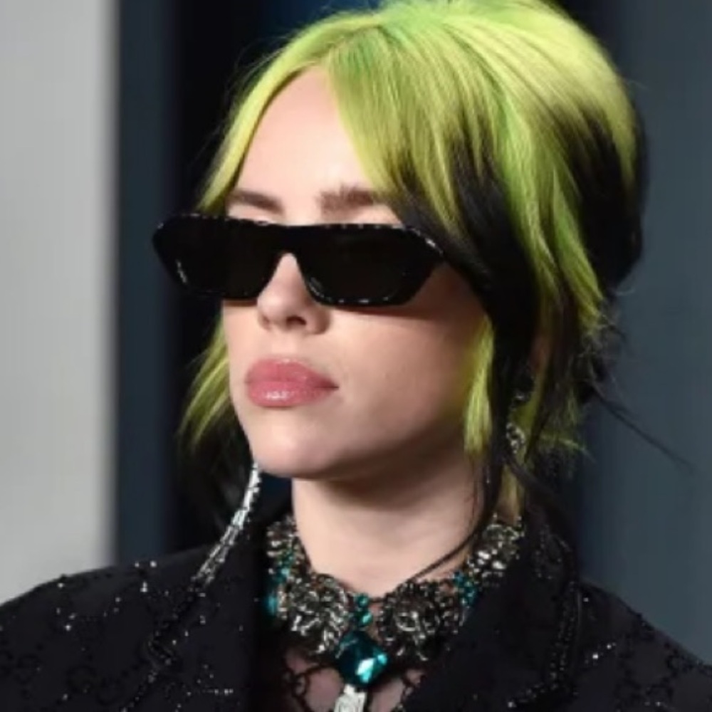 Excluded Gucci Sunglasses, New 395 - Picture 10 of 12